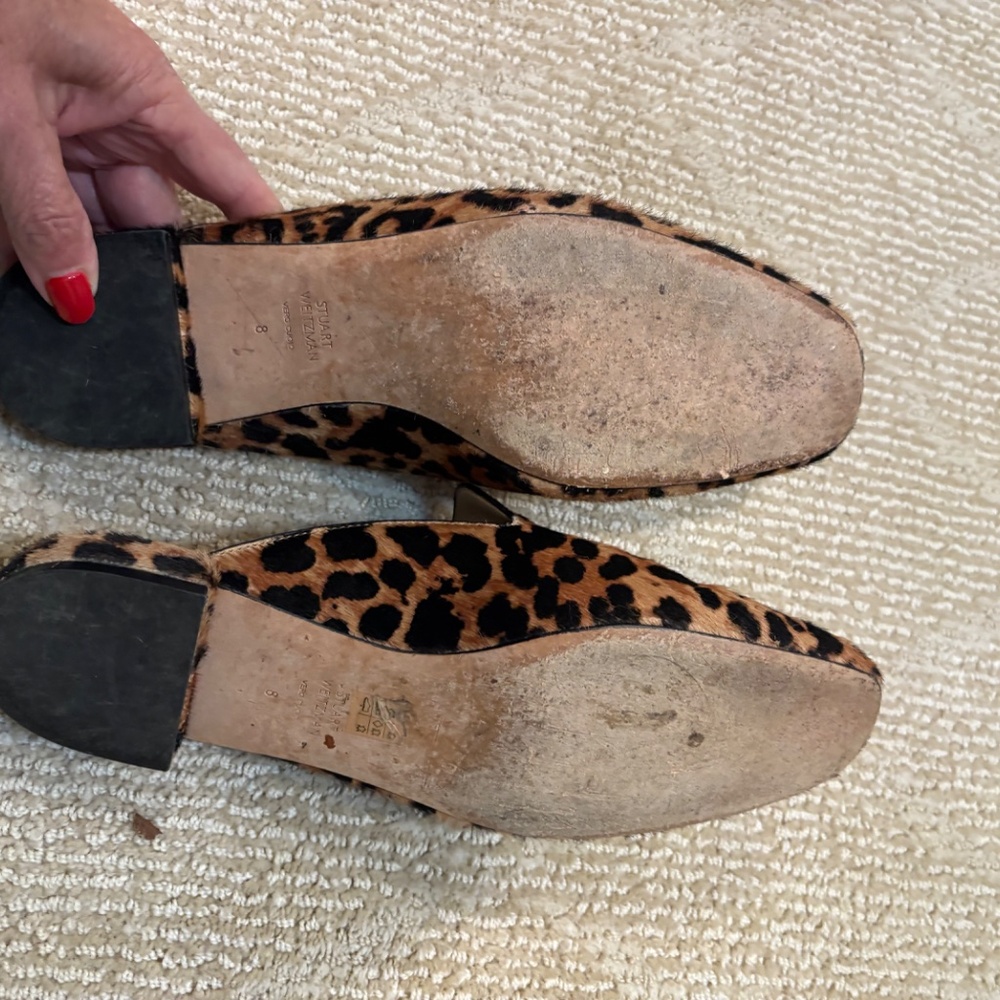 STUART WEITZMAN, SIZE 8, Mules, leopard - image 3